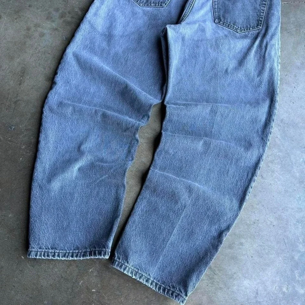 Levis faded grey